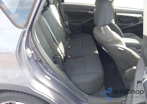 2009 Pontiac Vibe из США, поврежденный, VIN 5Y2SP670X9Z468940